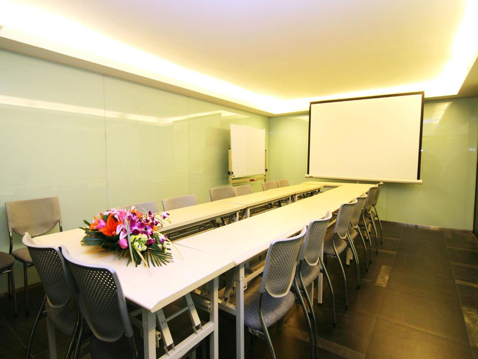 โรงแรมเอ็ฟเอ็กซ์ เยี่ยนชา ปักกิ่ง ภายนอก รูปภาพ