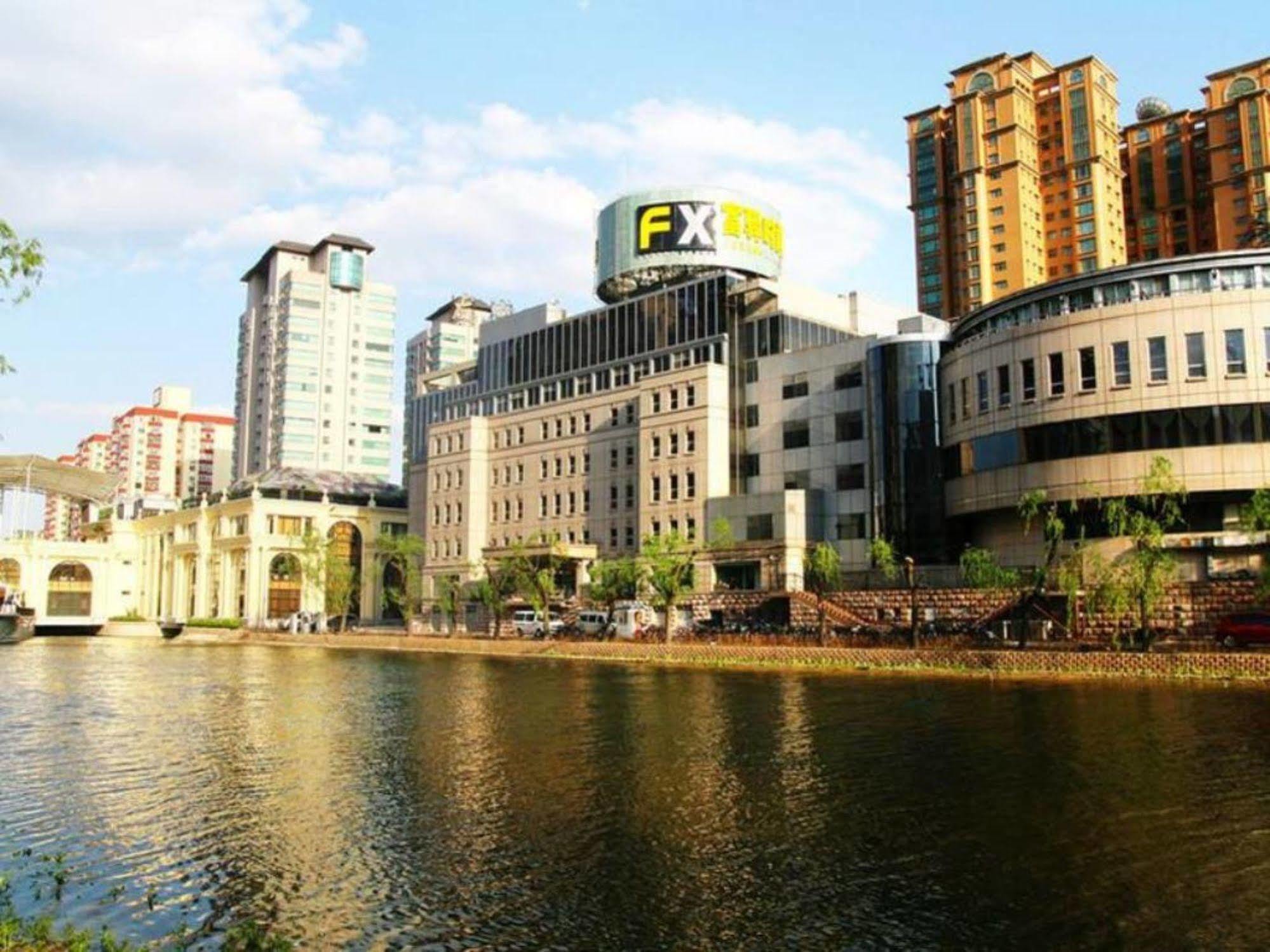 โรงแรมเอ็ฟเอ็กซ์ เยี่ยนชา ปักกิ่ง ภายนอก รูปภาพ